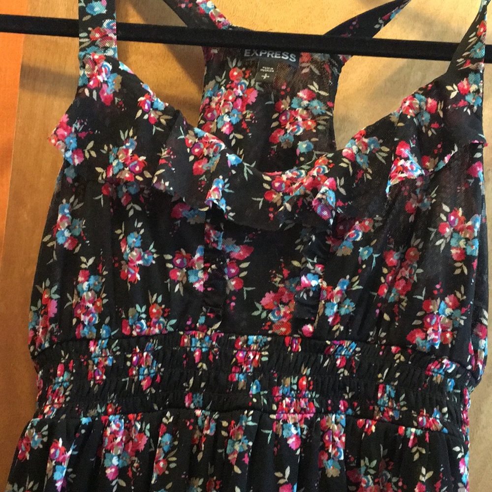 Top - Picture 2 of 7